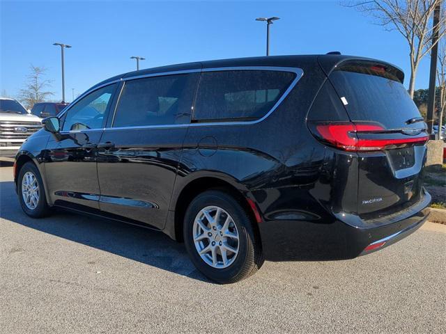new 2025 Chrysler Pacifica car, priced at $38,615