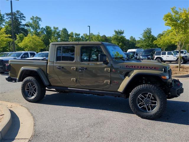 new 2025 Jeep Gladiator car, priced at $55,352