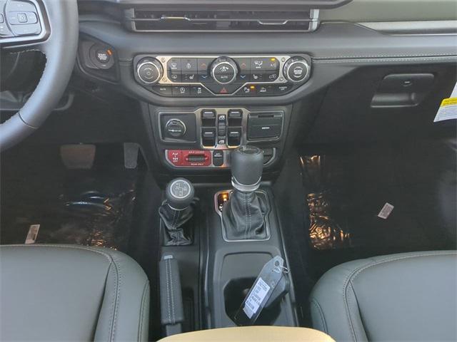 new 2025 Jeep Gladiator car, priced at $55,352