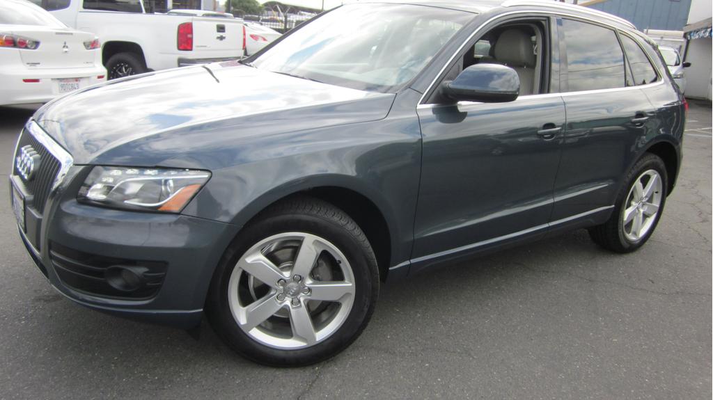 used 2011 Audi Q5 car, priced at $8,950