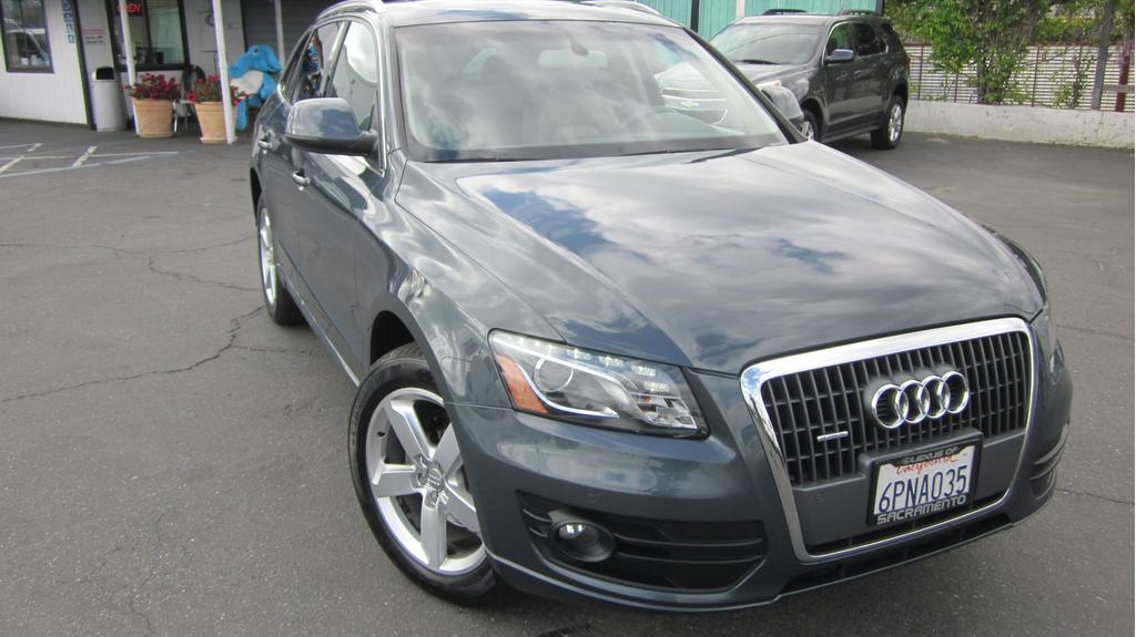 used 2011 Audi Q5 car, priced at $8,950