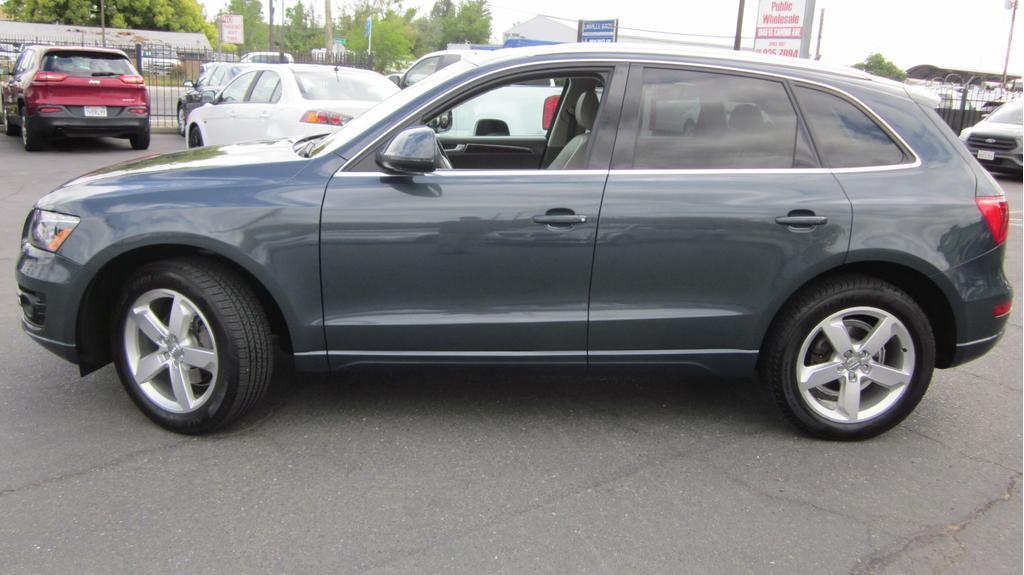 used 2011 Audi Q5 car, priced at $8,950