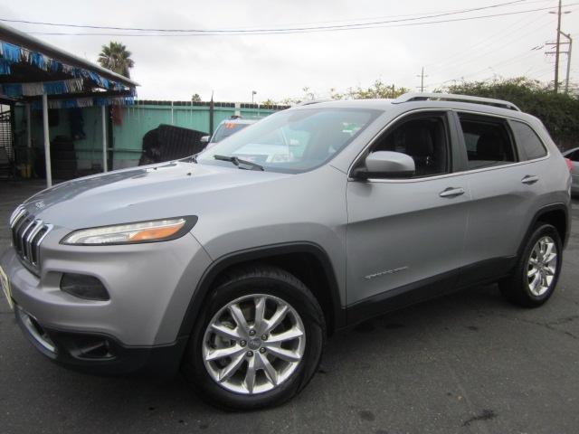 used 2014 Jeep Cherokee car, priced at $6,995