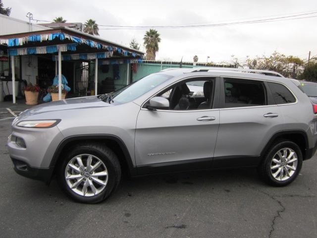 used 2014 Jeep Cherokee car, priced at $6,995