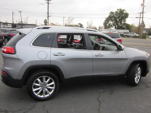 used 2014 Jeep Cherokee car, priced at $6,995