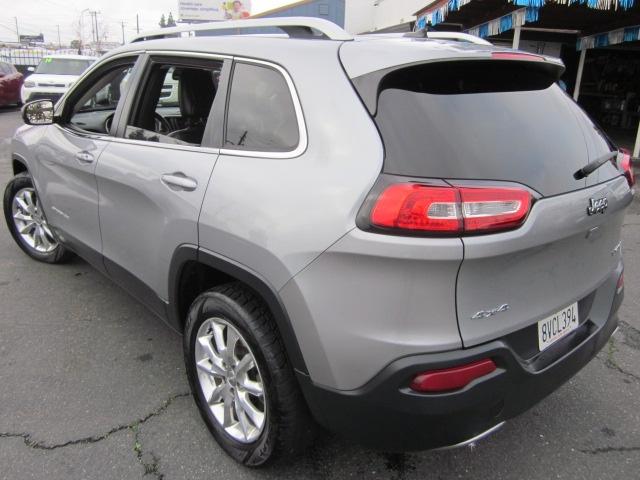 used 2014 Jeep Cherokee car, priced at $6,995