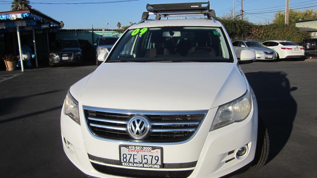 used 2009 Volkswagen Tiguan car, priced at $5,995