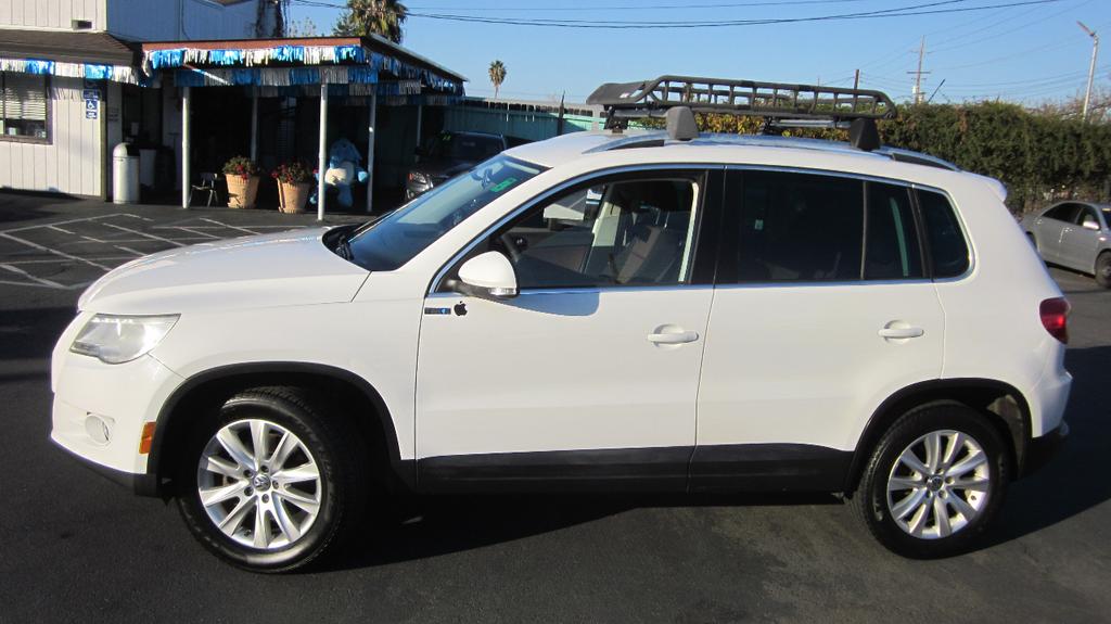 used 2009 Volkswagen Tiguan car, priced at $5,995