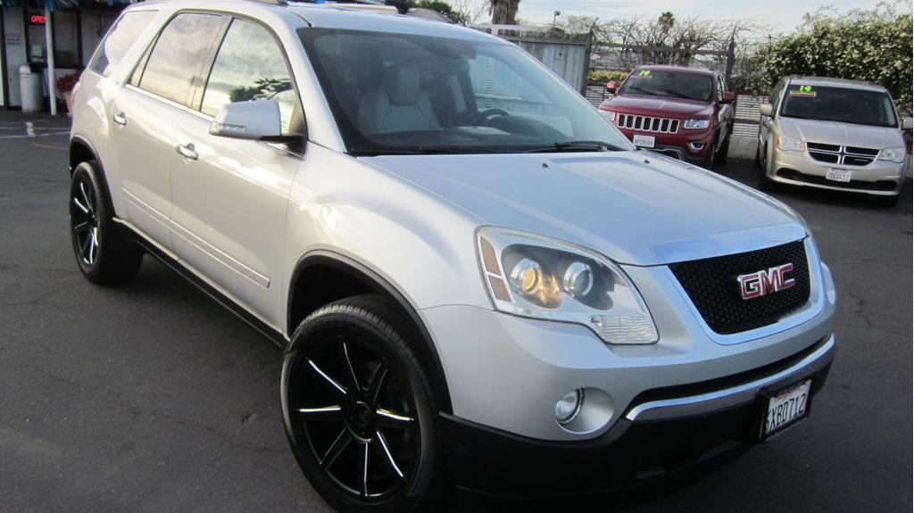 used 2012 GMC Acadia car, priced at $6,950