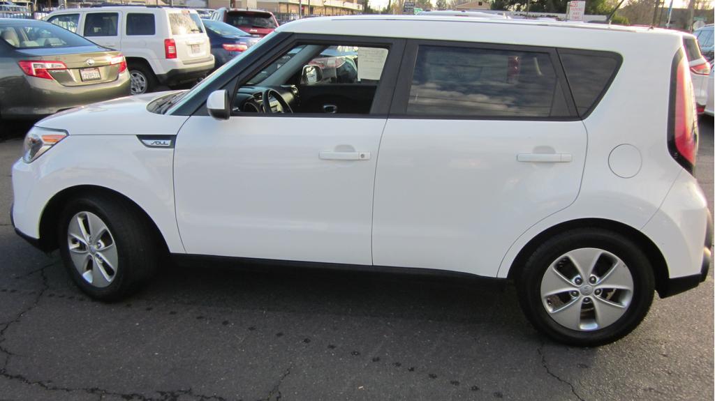 used 2016 Kia Soul car, priced at $6,995