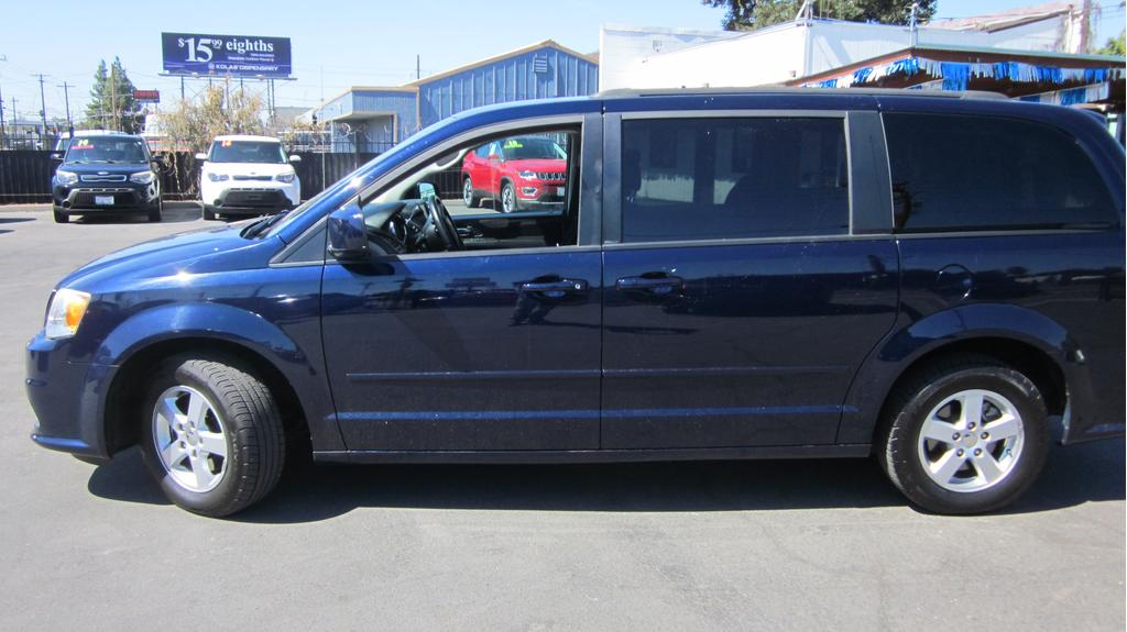 used 2012 Dodge Grand Caravan car, priced at $6,995