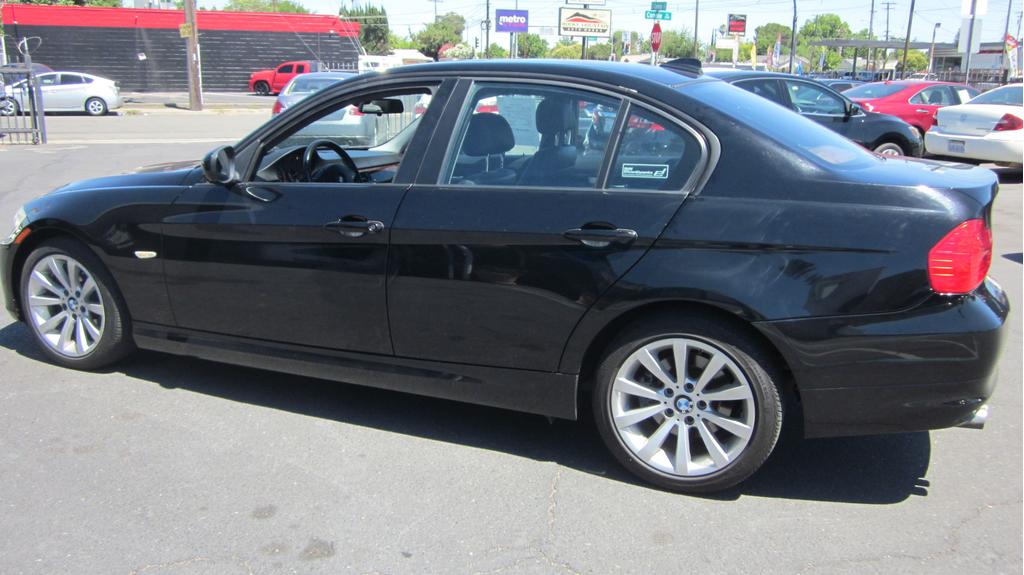 used 2011 BMW 328 car, priced at $7,995