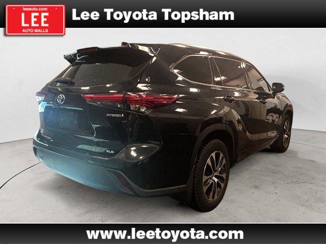 used 2020 Toyota Highlander Hybrid car, priced at $29,915