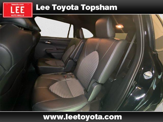 used 2024 Toyota Highlander car, priced at $45,854