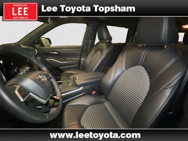 used 2024 Toyota Highlander car, priced at $45,854