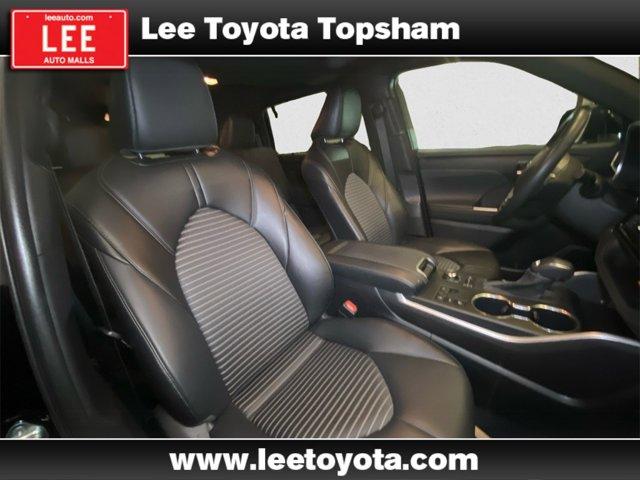 used 2024 Toyota Highlander car, priced at $45,854