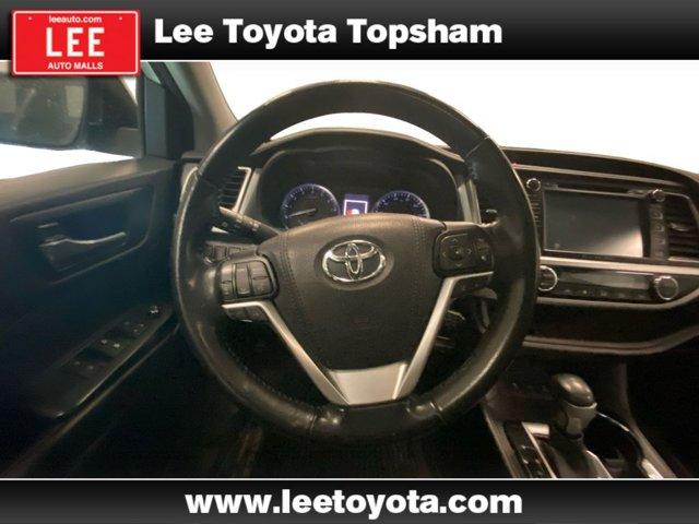 used 2018 Toyota Highlander car, priced at $25,787