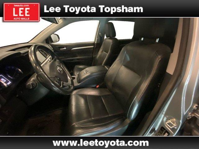 used 2018 Toyota Highlander car, priced at $25,787