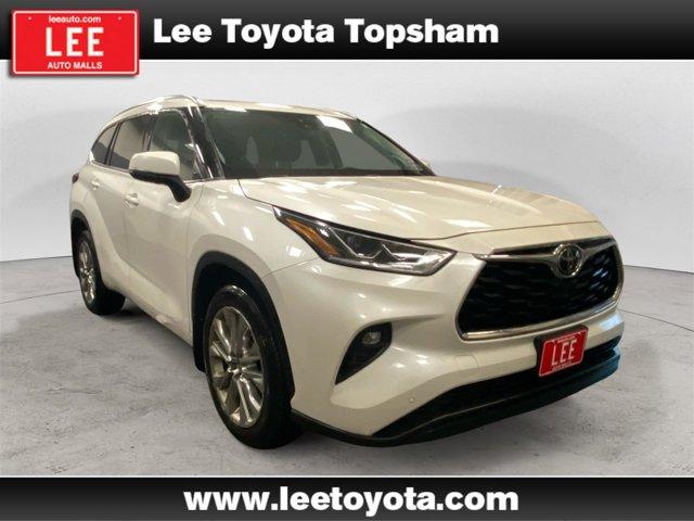 used 2020 Toyota Highlander car, priced at $27,599