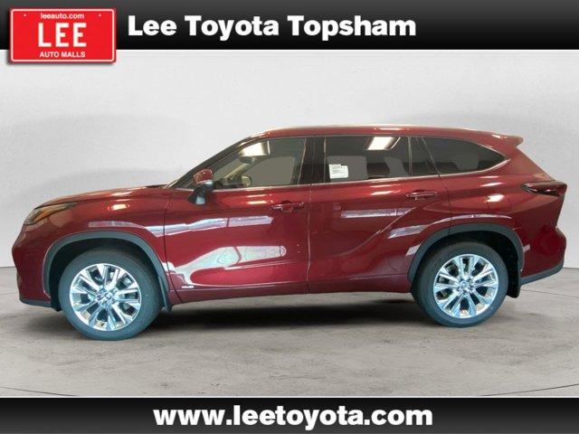 new 2025 Toyota Highlander car, priced at $55,657