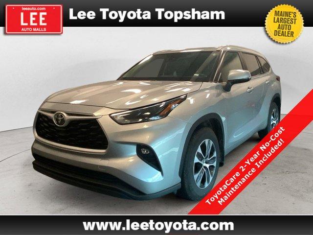 used 2023 Toyota Highlander car, priced at $38,499