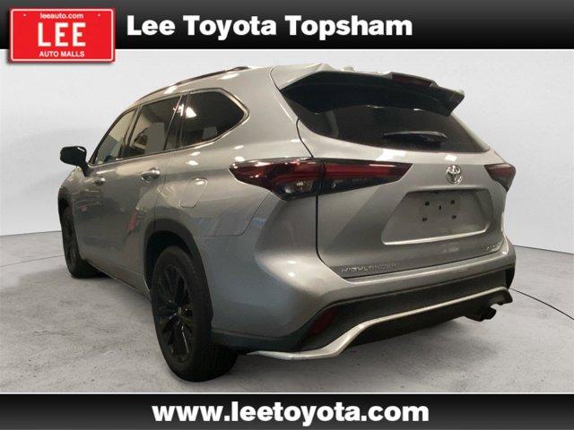 used 2024 Toyota Highlander car, priced at $44,535