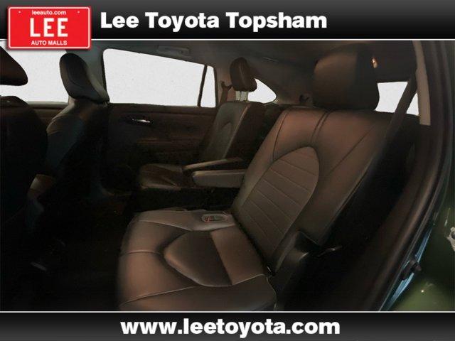 used 2023 Toyota Highlander car, priced at $41,991