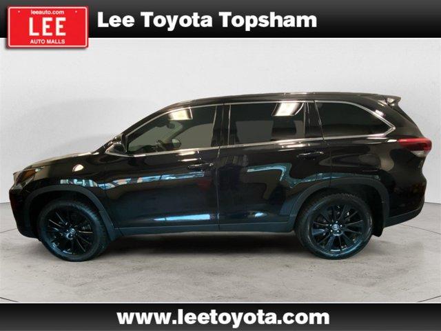 used 2019 Toyota Highlander car, priced at $26,874