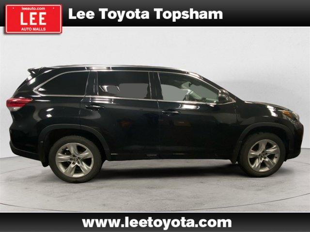 used 2018 Toyota Highlander car, priced at $25,784