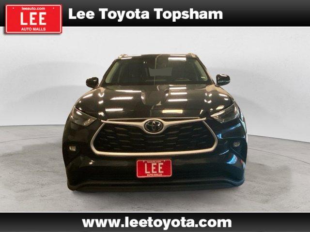 used 2023 Toyota Highlander car, priced at $39,669