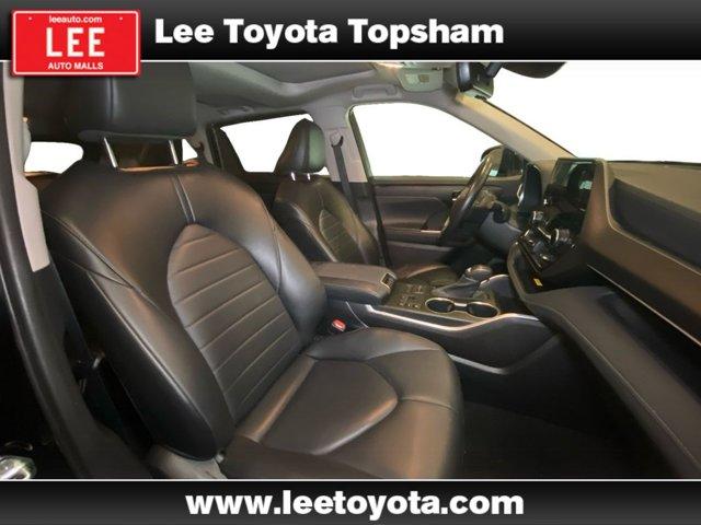 used 2023 Toyota Highlander car, priced at $39,669