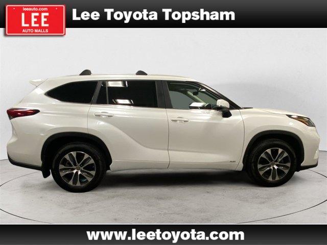 used 2023 Toyota Highlander car, priced at $45,888