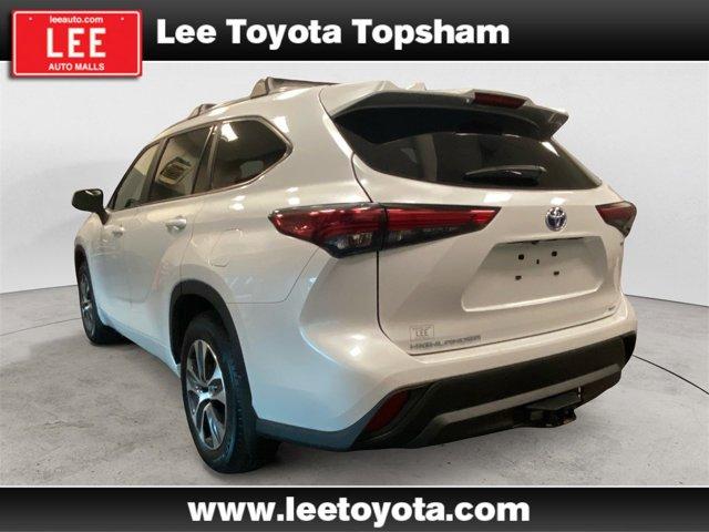 used 2023 Toyota Highlander car, priced at $45,888