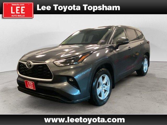 used 2022 Toyota Highlander car, priced at $35,960