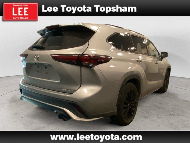 used 2024 Toyota Highlander car, priced at $44,000