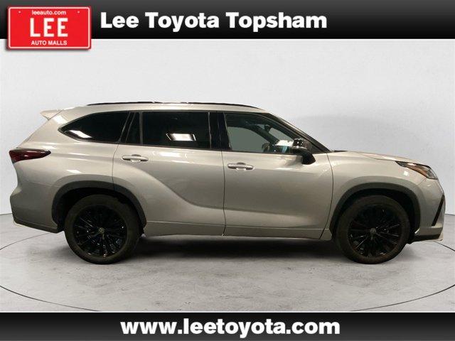 used 2024 Toyota Highlander car, priced at $44,000