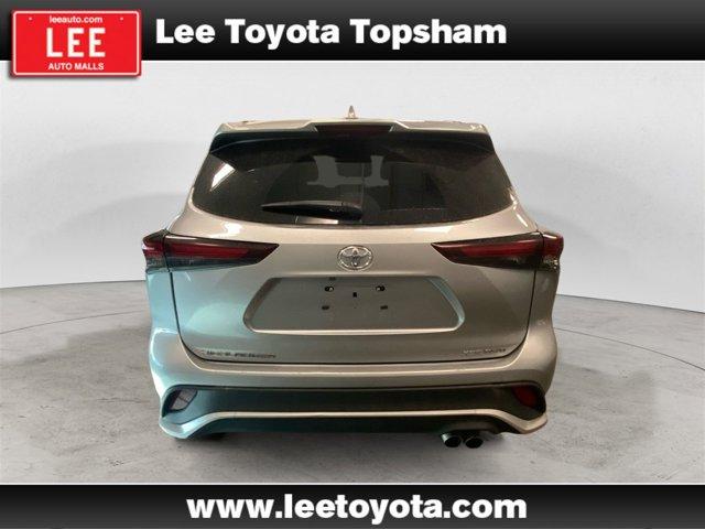 used 2024 Toyota Highlander car, priced at $44,000