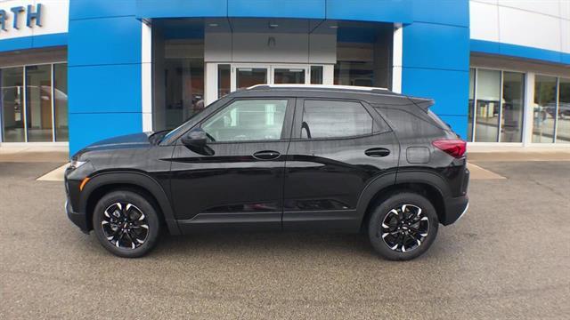 used 2022 Chevrolet TrailBlazer car, priced at $18,916
