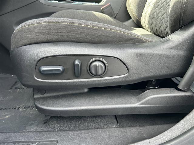 used 2024 Chevrolet Equinox car, priced at $25,904