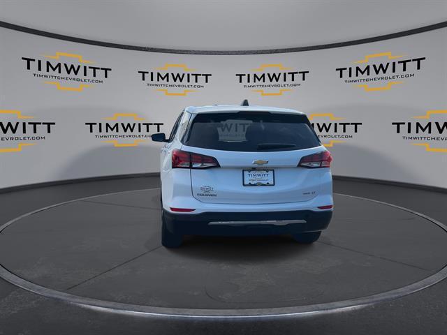 used 2024 Chevrolet Equinox car, priced at $25,904