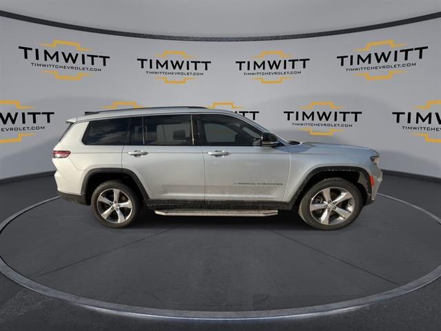 used 2022 Jeep Grand Cherokee L car, priced at $26,995