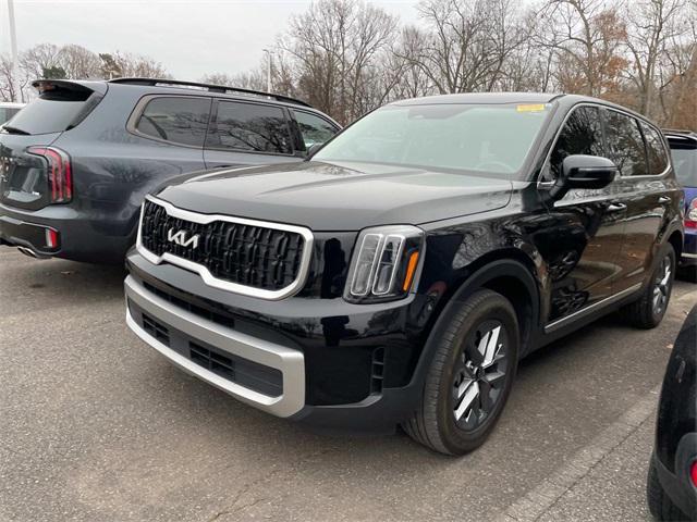 used 2023 Kia Telluride car, priced at $33,195