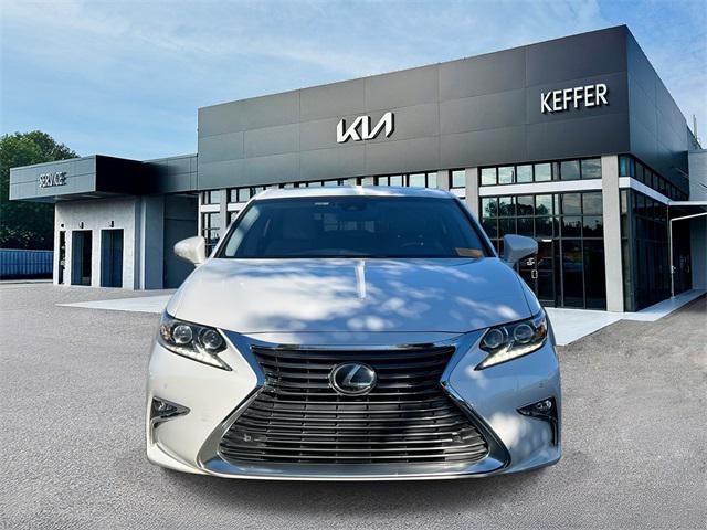 used 2016 Lexus ES 350 car, priced at $16,997