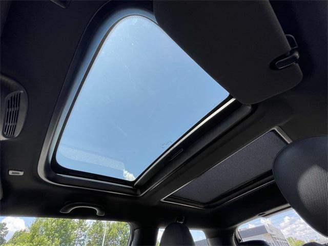 used 2022 MINI Hardtop car, priced at $22,995
