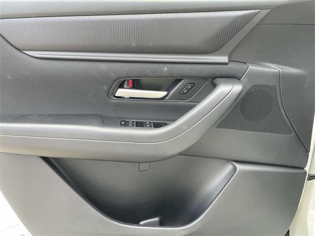 used 2024 Mazda CX-90 car, priced at $32,378