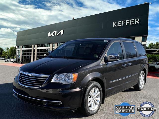 used 2015 Chrysler Town & Country car, priced at $11,092