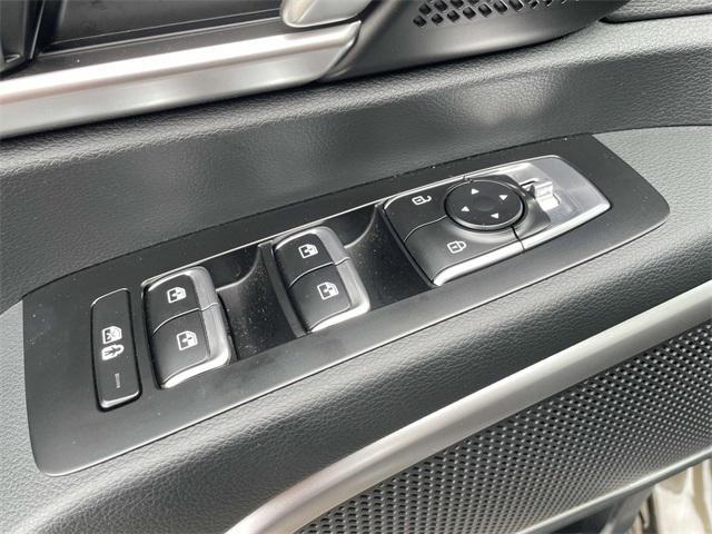 used 2025 Kia Telluride car, priced at $37,551