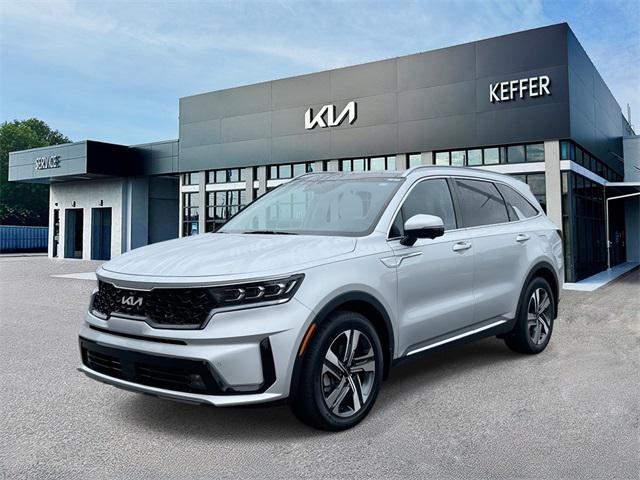 used 2023 Kia Sorento Plug-In Hybrid car, priced at $36,635