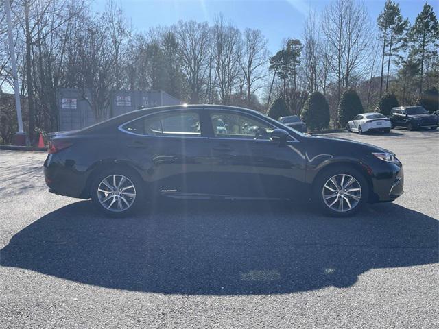 used 2017 Lexus ES 300h car, priced at $23,790