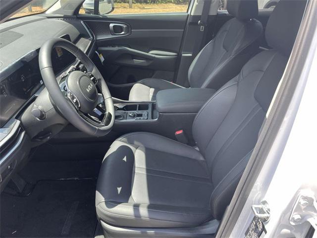 used 2025 Kia Sorento car, priced at $32,276